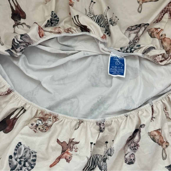 Safari Animal (Lions, Elephants, Zebras etc) print crib sheet by Totaha - Picture 5 of 6